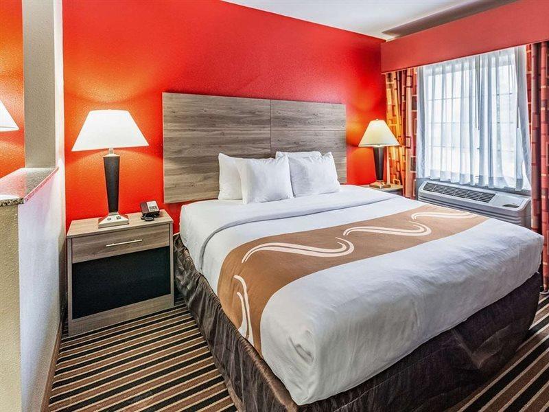 טולסה Quality Suites I-44 מראה חיצוני תמונה