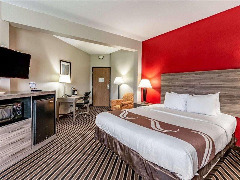 טולסה Quality Suites I-44 מראה חיצוני תמונה