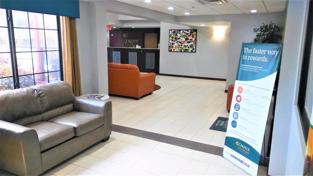 טולסה Quality Suites I-44 מראה חיצוני תמונה