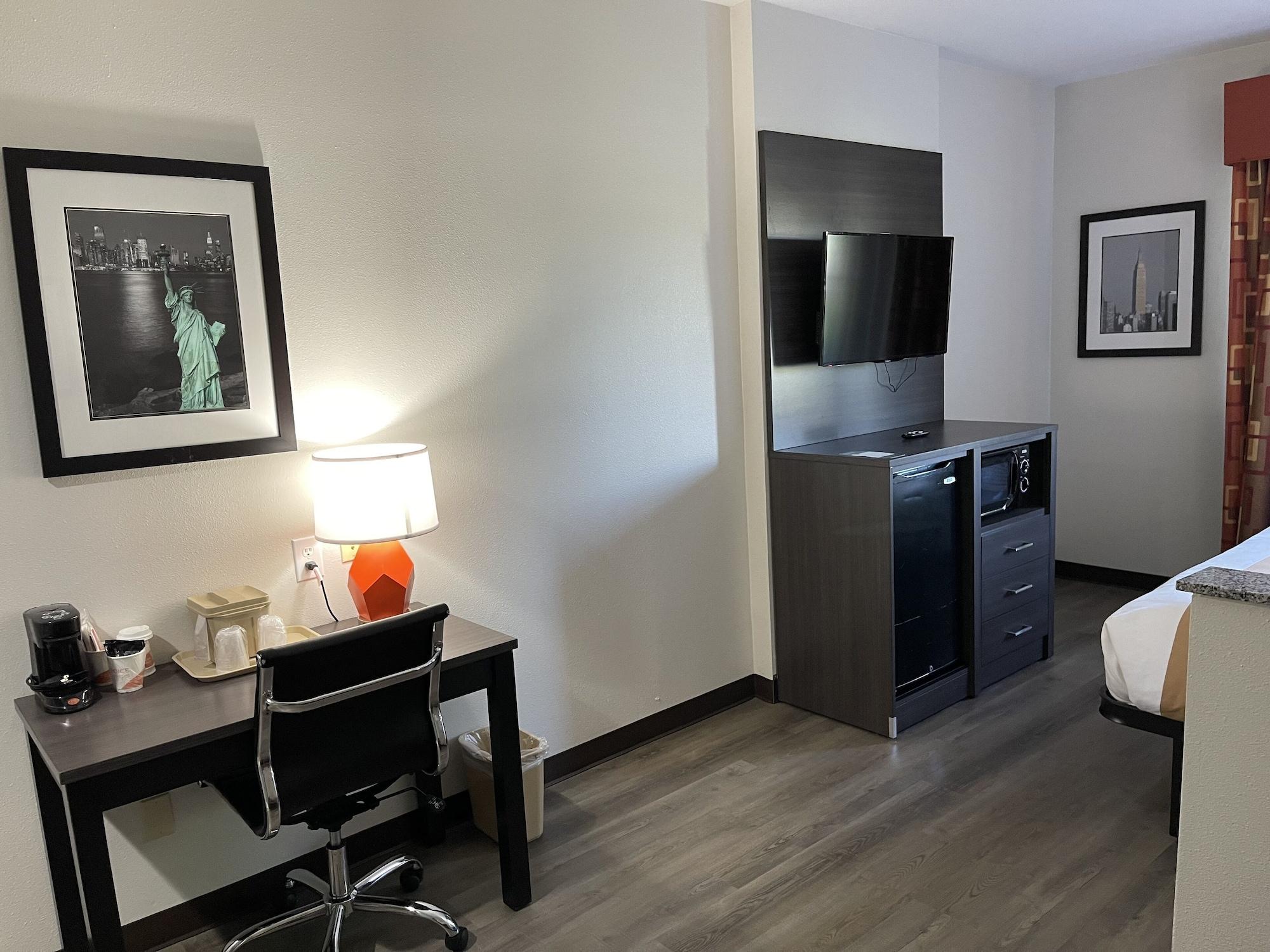 טולסה Quality Suites I-44 מראה חיצוני תמונה