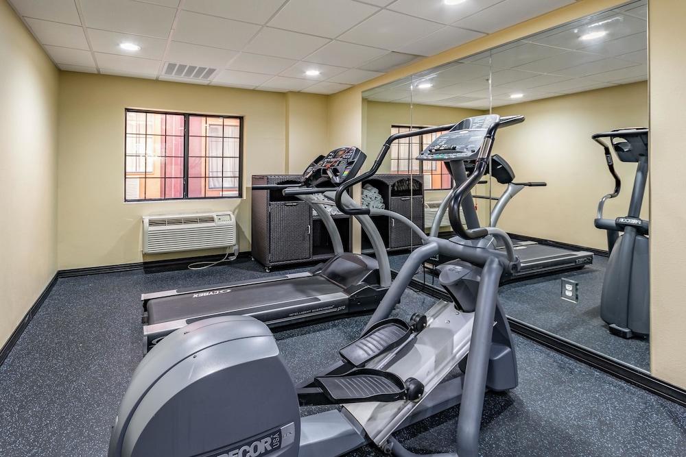 טולסה Quality Suites I-44 מראה חיצוני תמונה